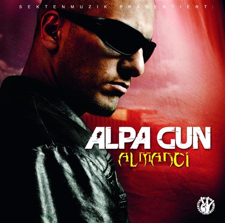 Alpa Gun - Sor Bir Bana Lyrics - Zortam Music