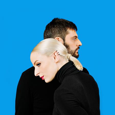 Madame Monsieur - Vu D
