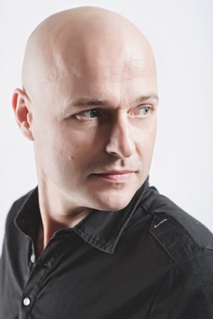 Faithless - Club System 32 - Zortam Music