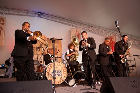 Preservation Hall Jazz Band - The Curious Case Of Benjamin Button (OST) - Zortam Music