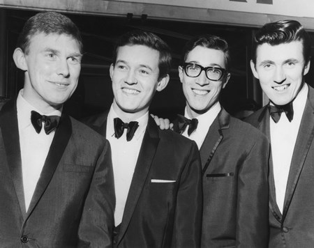 Cliff Richard - Thank You Very Much - London Palladium Reunion Concert - Zortam Music Cliff Richard - Thank You Very Much - London Palladium Reunion Concert - Zortam Music