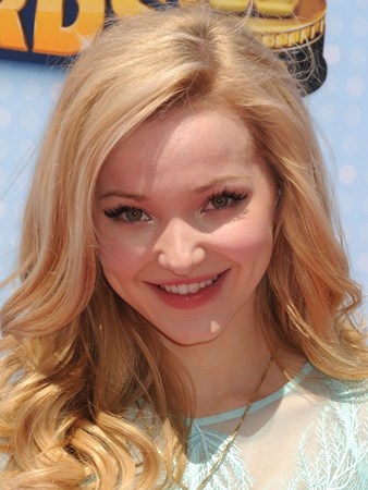 Dove Cameron - Descendants - Zortam Music