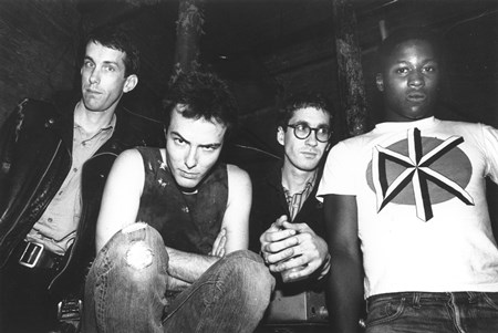 Dead Kennedys - Sound Track [disc 1] - Zortam Music
