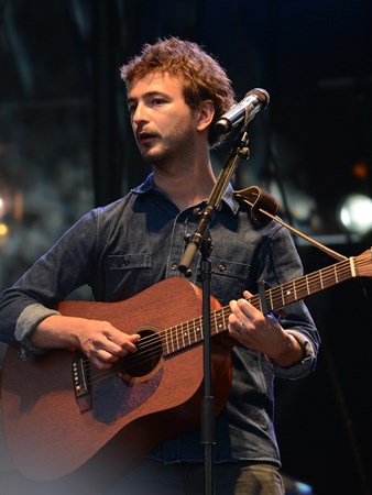 Renan Luce - LE SOLDAT ROSE 2 - Zortam Music