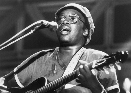 Fugees - Uga Uga Nacional - Zortam Music