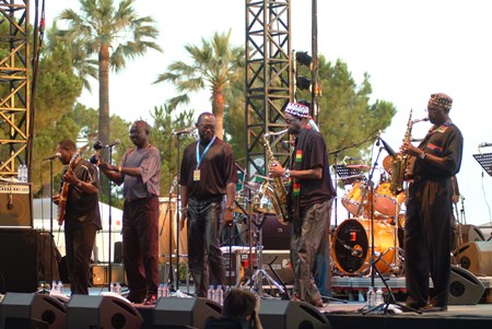 08 - World Circuit Presents... [disc 2] - Zortam Music