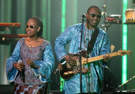 Amadou & Mariam - Global-A-Go-Go - Zortam Music