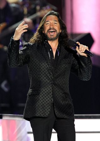 Marco Antonio Solis - Latino #1