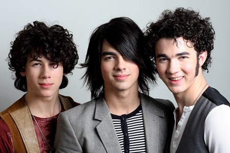 Jonas Brothers - 100 Hits The Best Of 2008 [disc 2] - Zortam Music