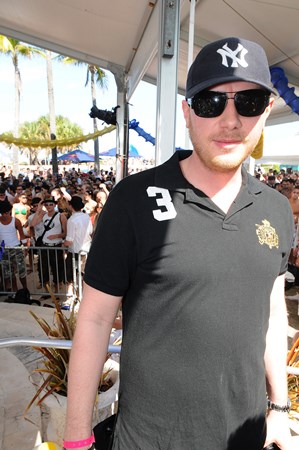 Eric Prydz - Die Hit Giganten Hot Hits [disc 2] - Zortam Music