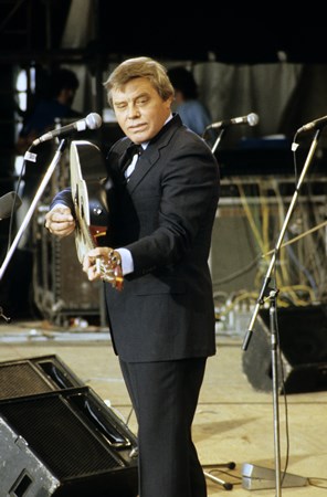 TOM T HALL - Classic Country 1970 - 1974 - - Zortam Music