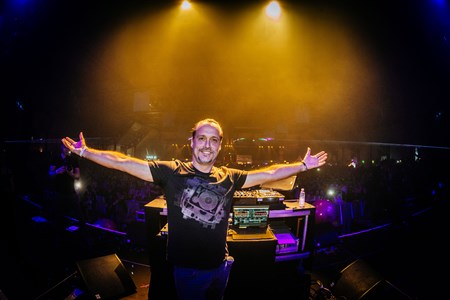 U 96 - Formel Eins - Jump-Hits! [disc 1] - Zortam Music