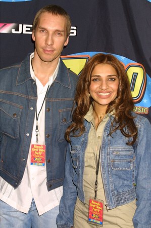 IIO - Jovem Pan Dance - Unplugged / [Disc 1] - Zortam Music