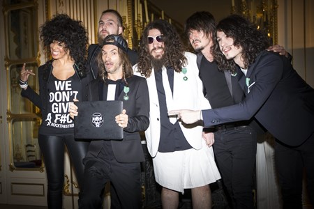 Shaka Ponk - Shaka Ponk : My name is stain Lyrics - Zortam Music