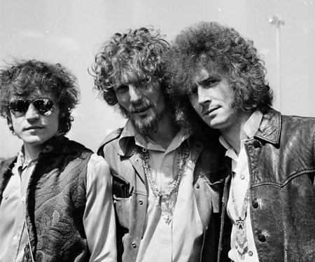Eric Clapton - The Boys Are Back In Town - Zortam Music Eric Clapton - The Boys Are Back In Town - Zortam Music