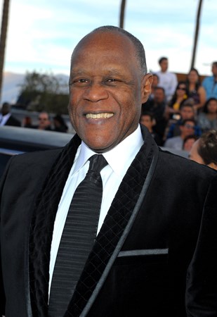 Johnny Ventura - 30 Merengues Pegaditos [Disc 2] - Zortam Music