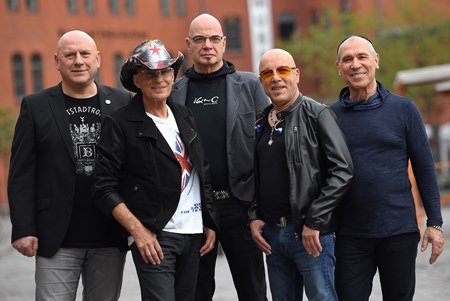 City - Rock Legenden -Live- - Zortam Music