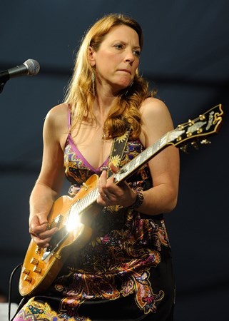 SUSAN TEDESCHI - Flintstones In Viva Rock Vegas - Zortam Music
