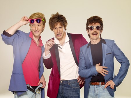 Akon - Massive R&B: Spring 2011 Disc - Zortam Music