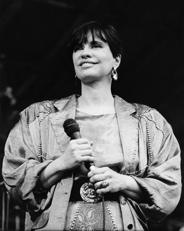 Astrud Gilberto - Dreamboats And Petticoats – Summer Holidays - Zortam Music