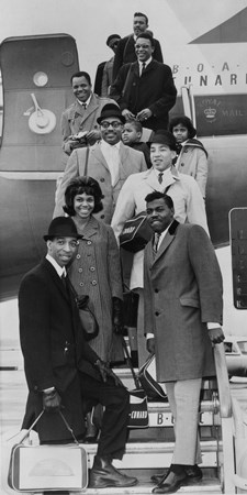 Smokey Robinson & The Miracles - Motown Singles Collection 1959-1971 CD1- 019 Lyrics - Zortam Music