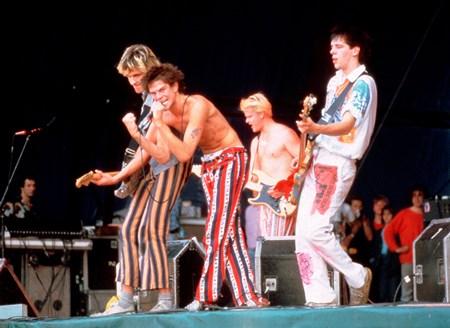 Die Toten Hosen - Bravo 100 Hits - Das Beste aus 100 Bravo Hits - Zortam Music Die Toten Hosen - Bravo 100 Hits - Das Beste aus 100 Bravo Hits - Zortam Music