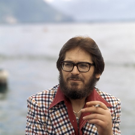 Bill Evans - Lucky to Be Me Lyrics - Zortam Music