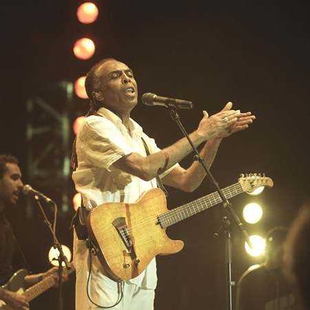 04 - Gilberto Gill _ A Paz Lyrics - Zortam Music