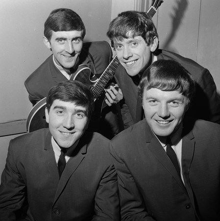 The Swinging Blue Jeans - Solid Silver 60