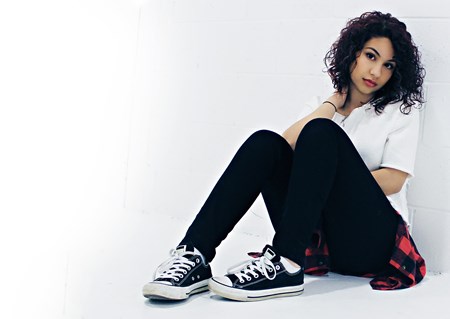 ALESSIA CARA - KnowItAll - Zortam Music