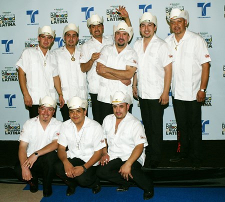 Grupo Indio - Regalo de Amor Vol. 2 - Zortam Music