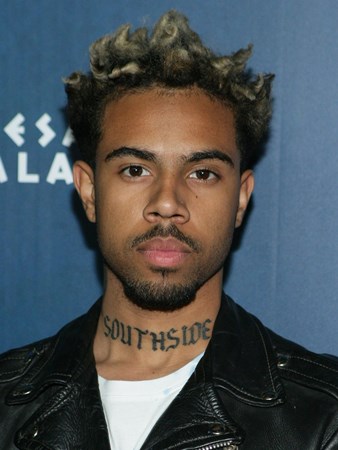 Vic Mensa - Pure Fm Volume 5 - Zortam Music