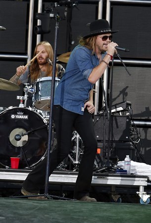 A Thousand Horses - Suicide Eyes Lyrics - Zortam Music