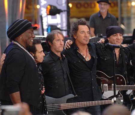 Bruce Springsteen and the E Street Band - Merry Christmas Baby Lyrics - Zortam Music