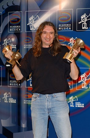 Rosendo - ...y Todo Es Vanidad-Homenaje A Javier Krahe - Zortam Music