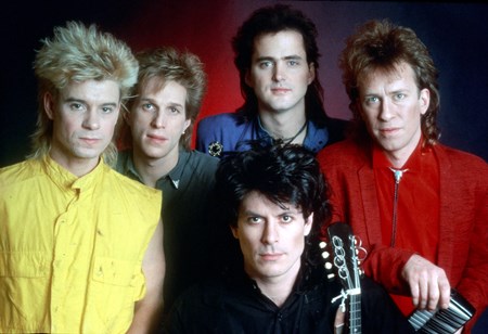 HOOTERS - Rock Traxxx  Vol 2 - Zortam Music