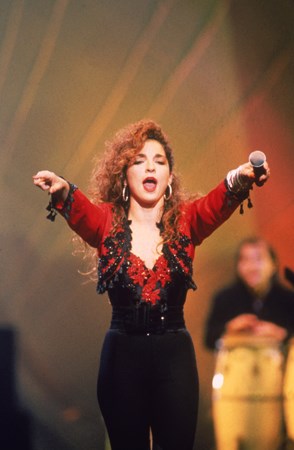Gloria Estefan - A Summernight Like This - Zortam Music Gloria Estefan - A Summernight Like This - Zortam Music