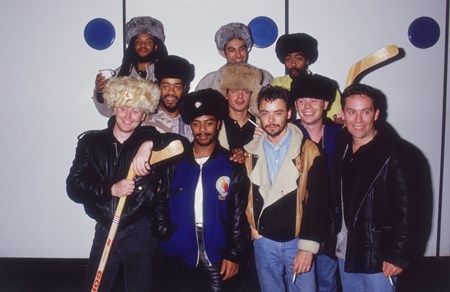 Ub40 - 100X Liefde 2015 - Zortam Music Ub40 - 100X Liefde 2015 - Zortam Music