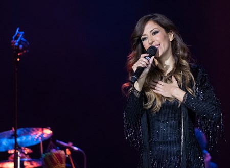 Ana Moura - Rough Guide To Fado - Zortam Music