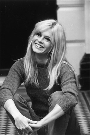 Brigitte Bardot - Pop A Paris, Vol.5 S.o.s Mesdemoiselles - Zortam Music