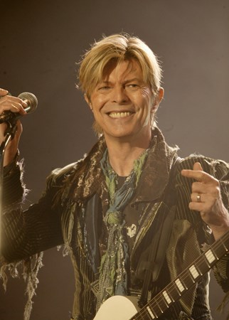 David Bowie - 100 Hita Abracadabra - Zortam Music David Bowie - 100 Hita Abracadabra - Zortam Music