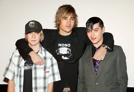 Busted - 100 Essential Hits Vol. 2 - Zortam Music